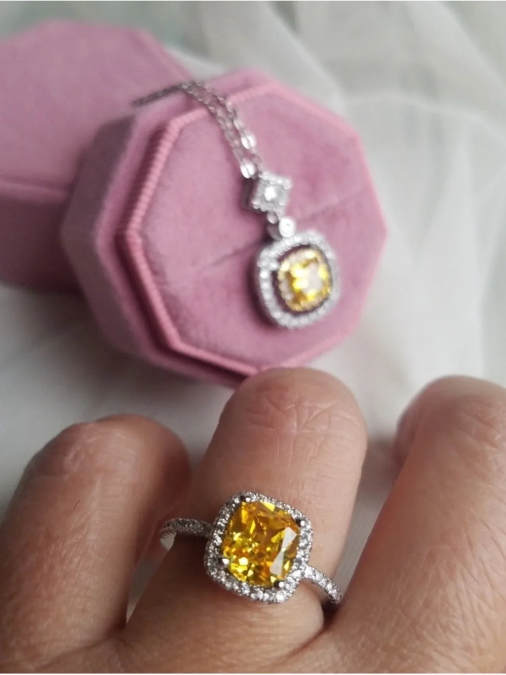 Swarovski Elements 925 Sterling Silver Solitaire Halo Yellow Citrine Ring NEW